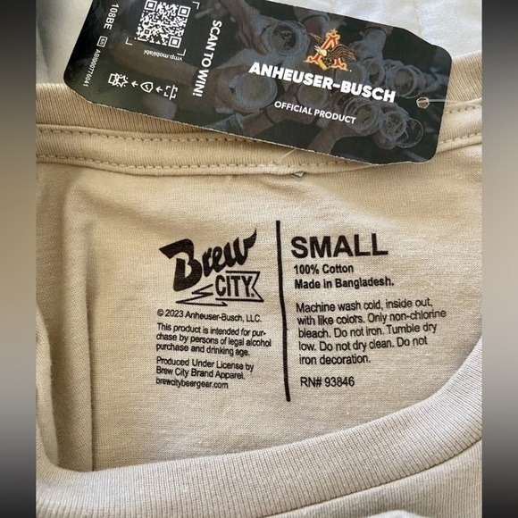 Mens Busch beer tee - Picture 3 of 6